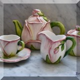 P03. Rose petal tea set. 